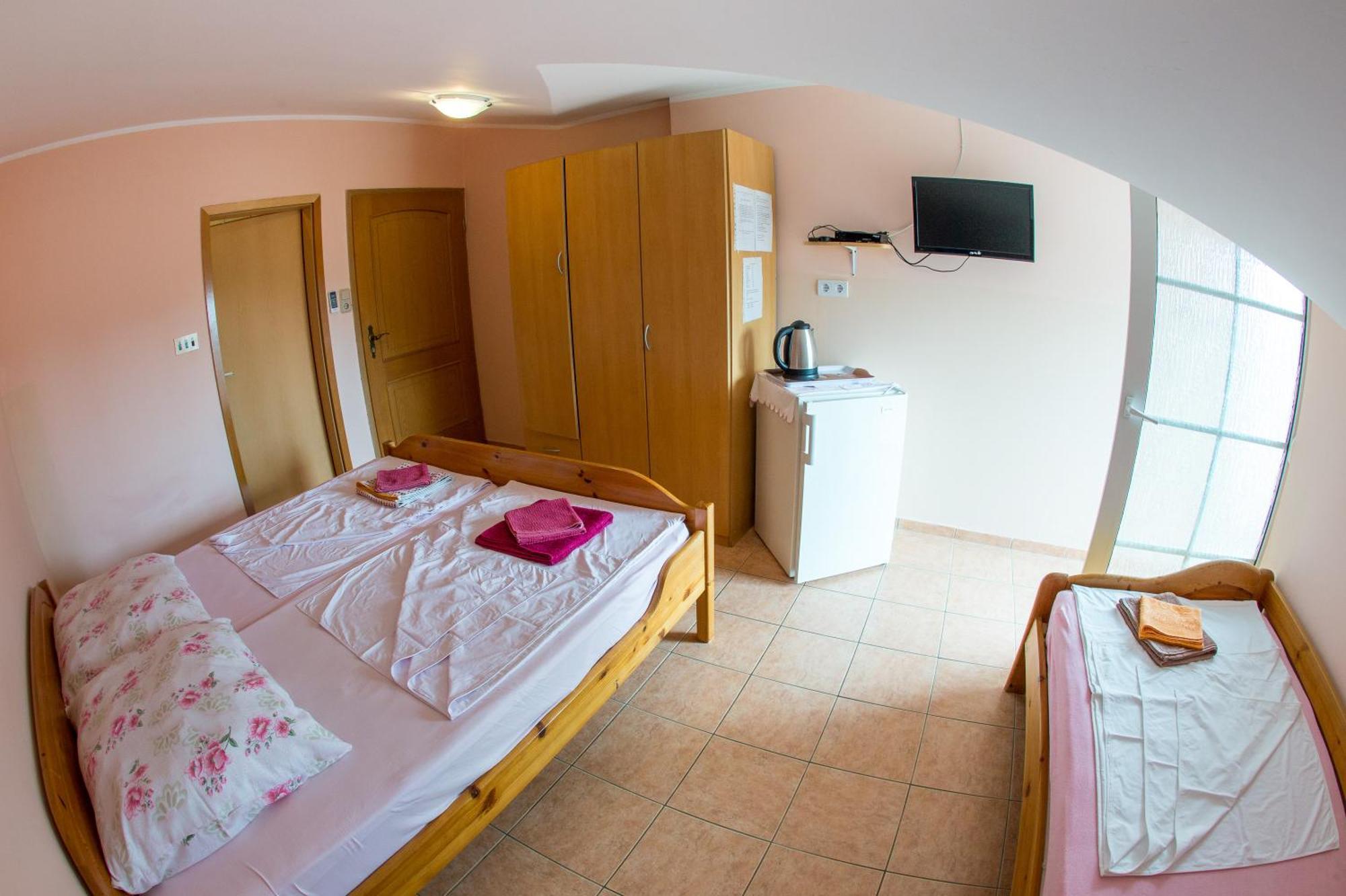 Guest House Almond Bečići Room photo